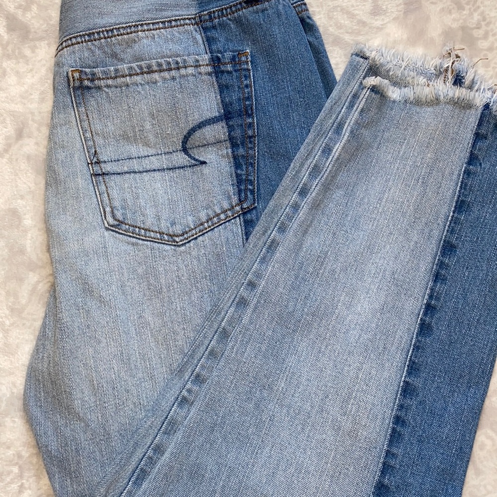 American Eagle Vintage High Rise Jeans
